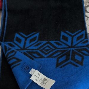 Net Gap Fleece Scarf